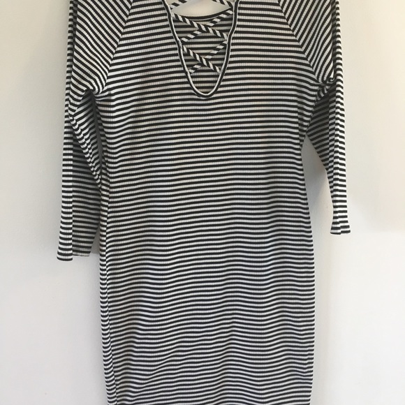 Soprano Dresses & Skirts - Soprano Black and White Dress large Juniors
